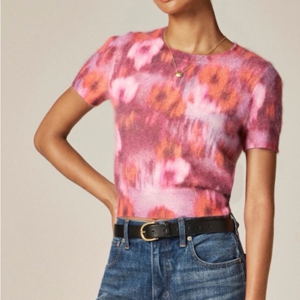Jcrew Brushed Cashmere Floral Pink sweater Tshirt, size small